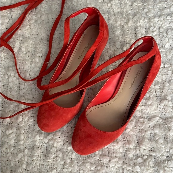 BCBG Red Tie Up Heels - Picture 5 of 5